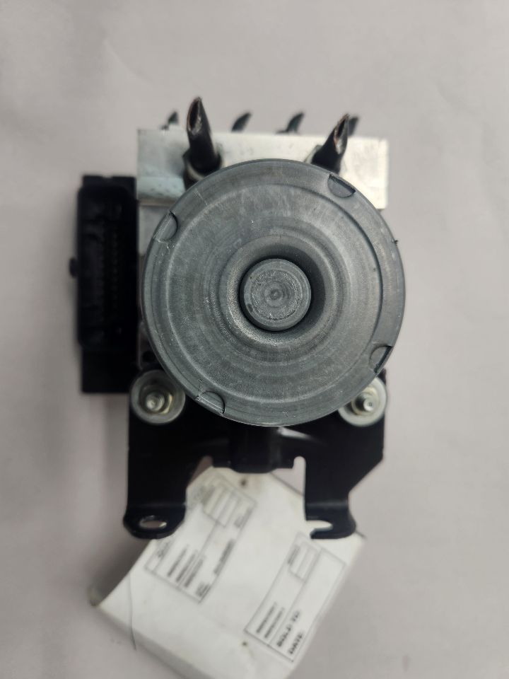 2013 LAND ROVER RANGE ROVER SPORT 8cyl Gasoline 5.0 Anti-lock Brake Pts - 476730