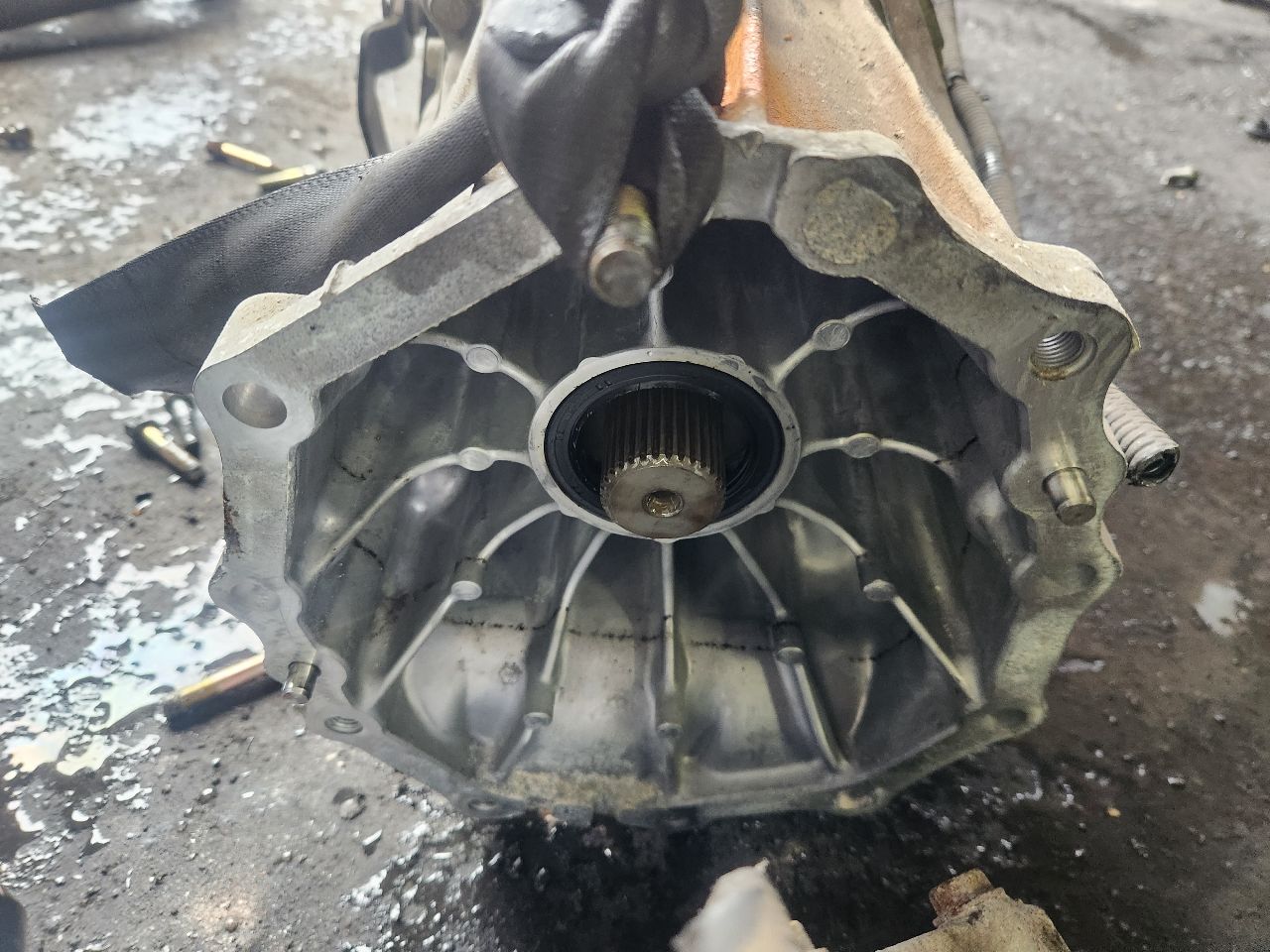 2006 INFINITI M35 Transmiss,Transaxle - 476885 — photo 5