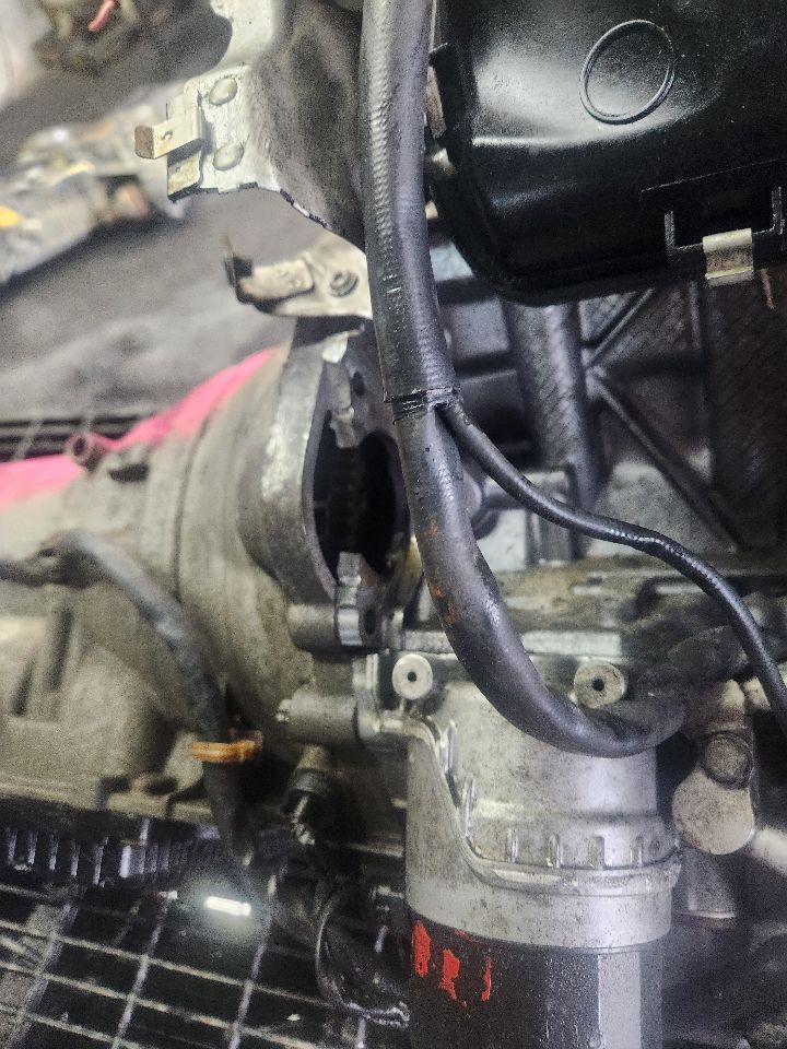 2011 BMW 550i ENGINE ASSEMBLY - 477058 — photo 3