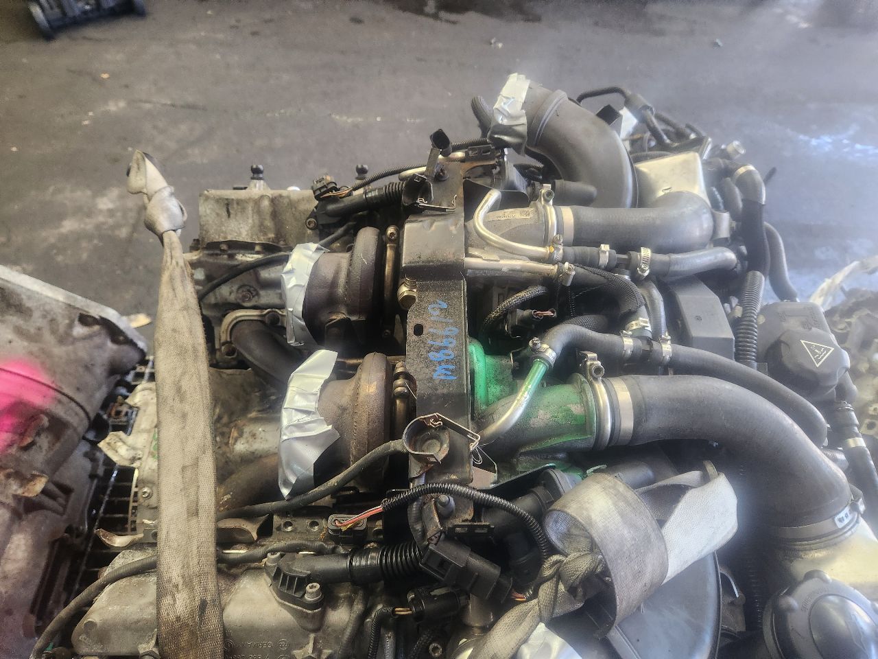 2011 BMW 550i ENGINE ASSEMBLY - 477058 — photo 7