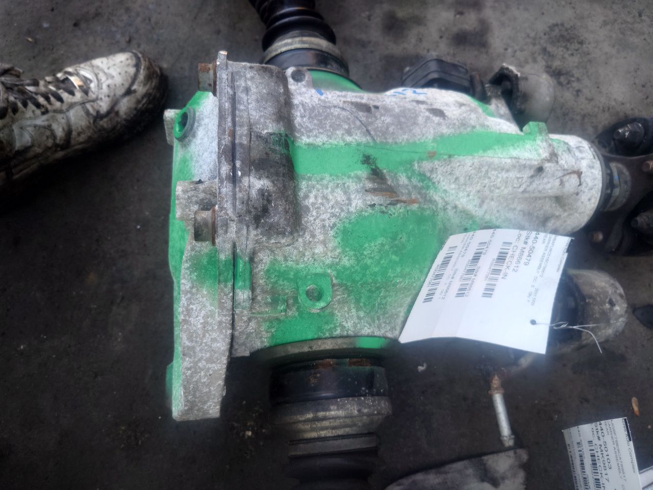 2011 BMW 550i CARRIER ASSEMBLY - 477061 — photo 1