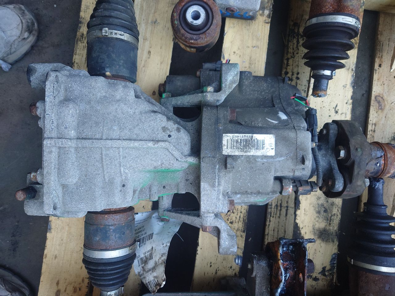 2011 BMW 550i CARRIER ASSEMBLY - 477061 — photo 5