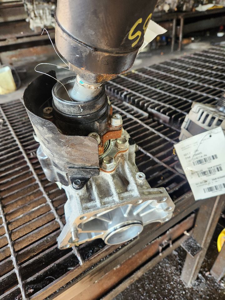 2026 INFINITI QX60 TRANSFER CASE ASSY - 477199 — photo 1