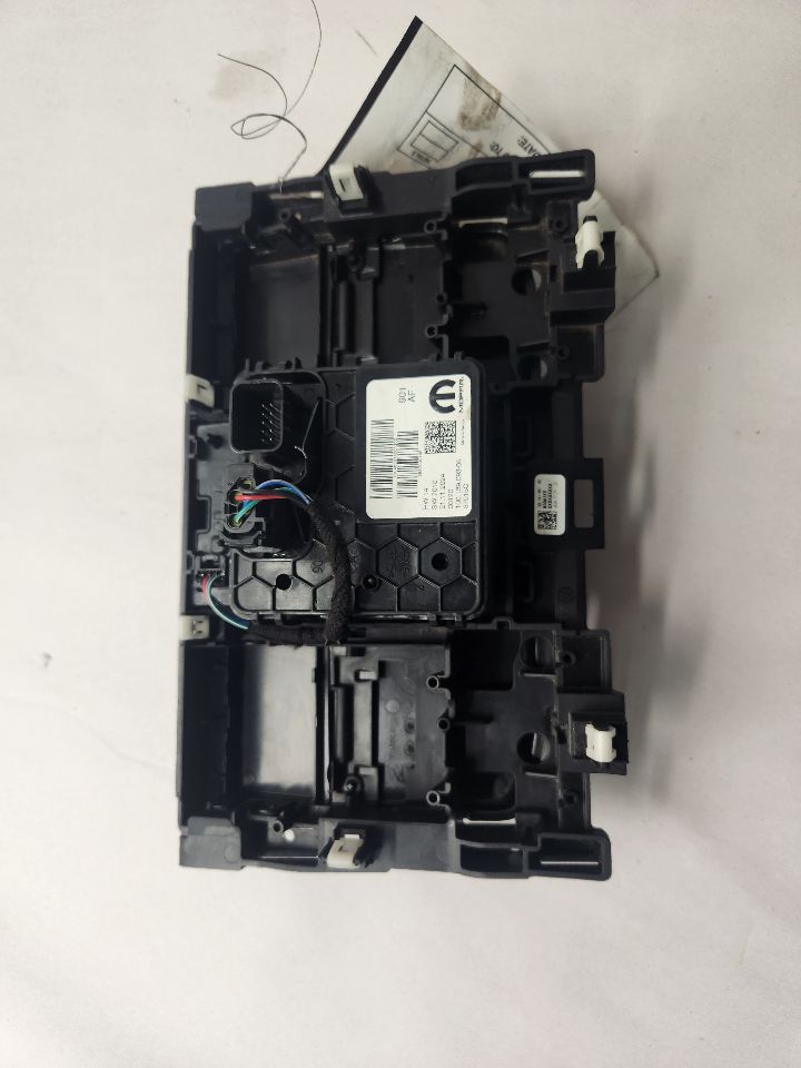 2025 JEEP GRAND CHEROKEE COMPLETE INTERIOR - 477418 — photo 3