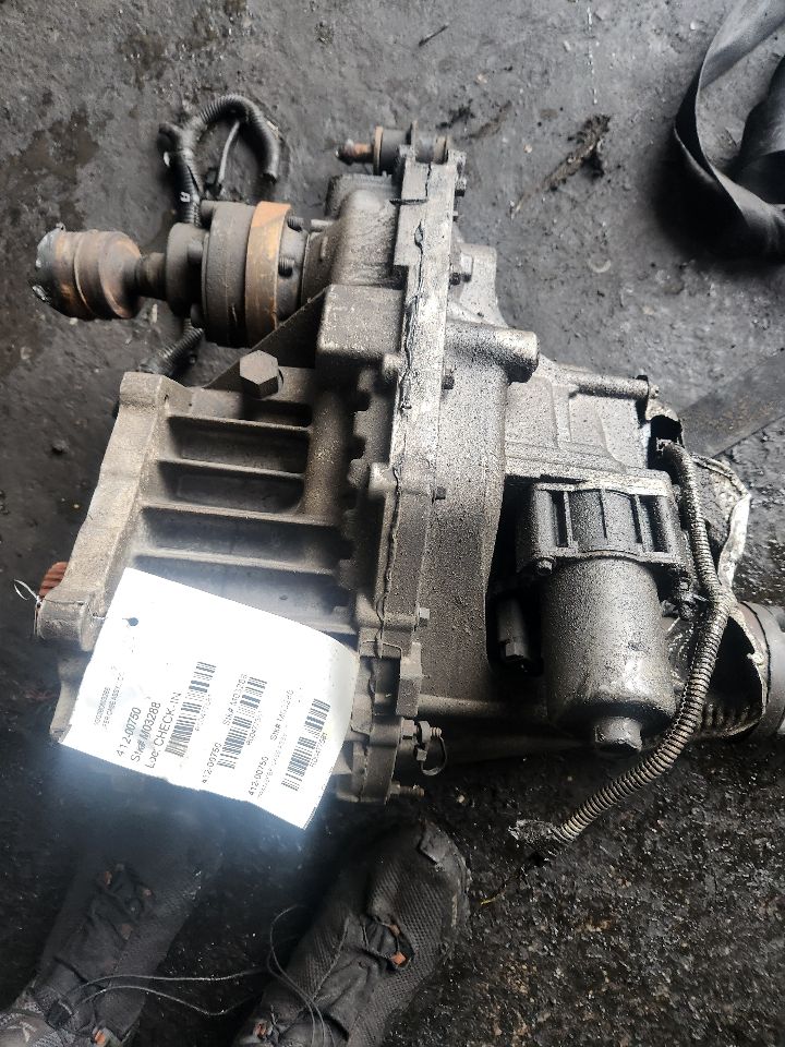 2011 JEEP GRAND CHEROKEE TRANSFER CASE ASSY - 477581