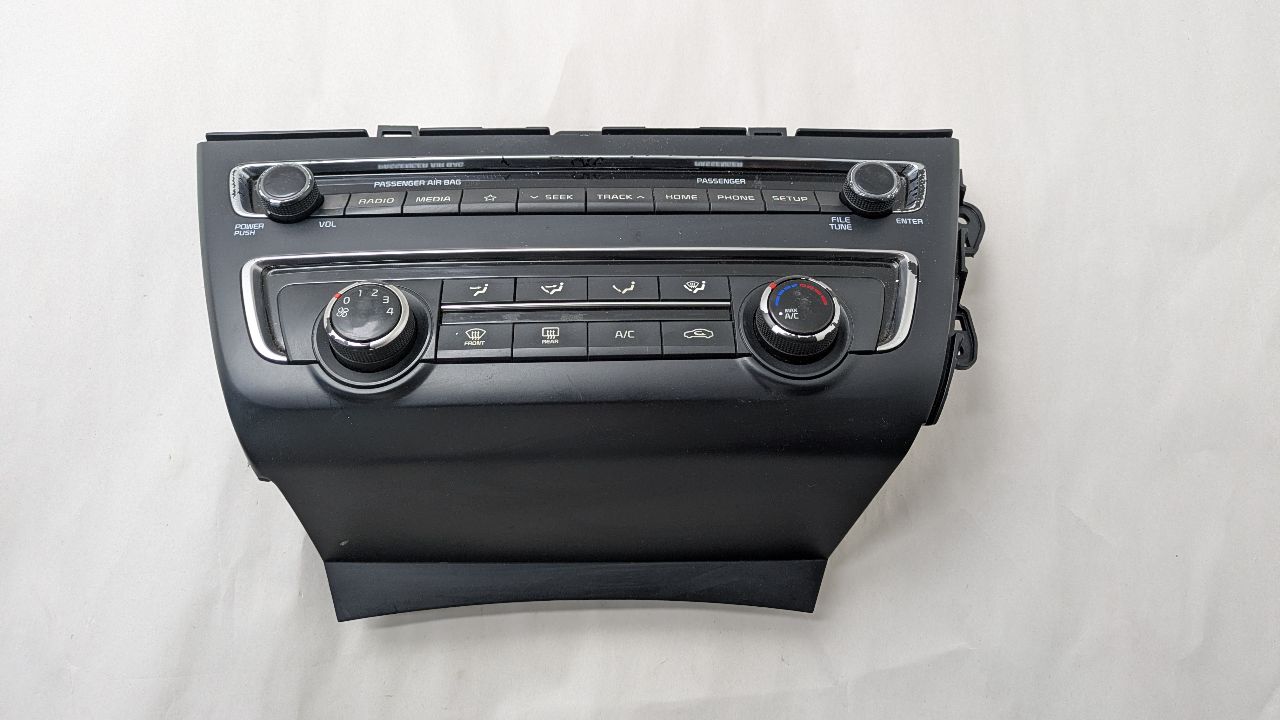2020 KIA OPTIMA TEMP CONTROL - 477597 — photo 1