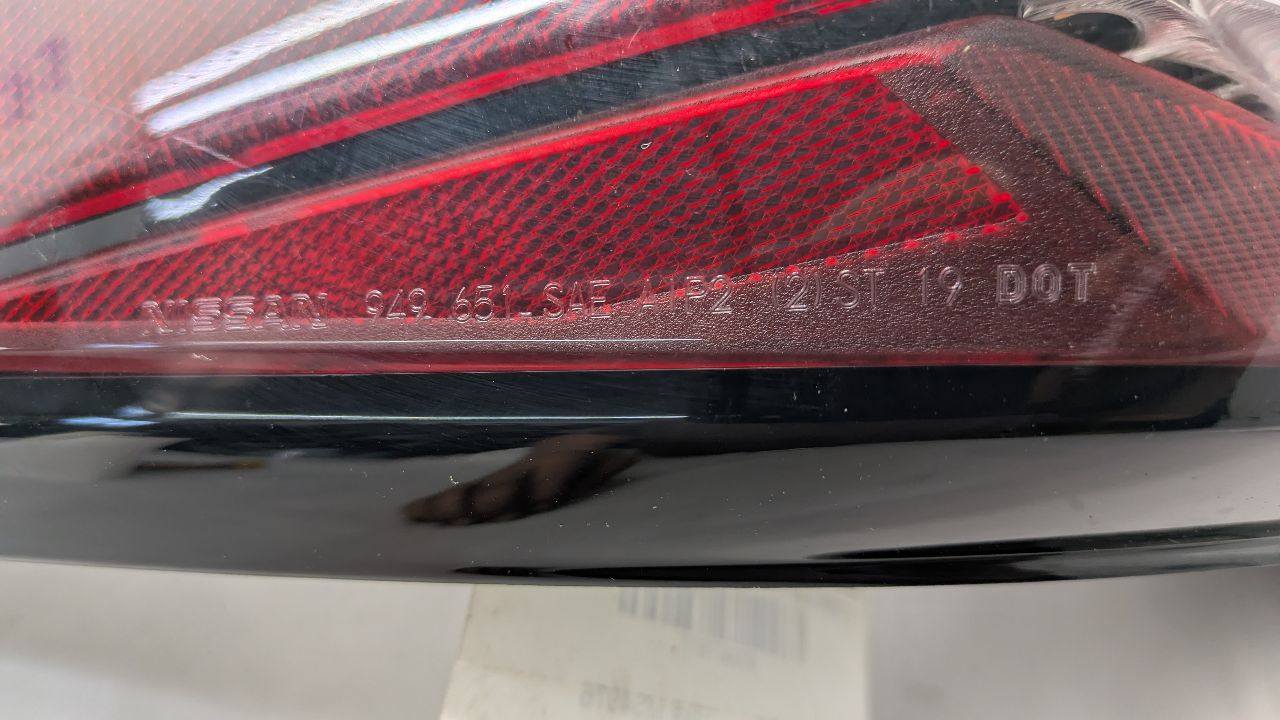 2021 NISSAN MURANO Left TAIL LAMP - 477677 — photo 8