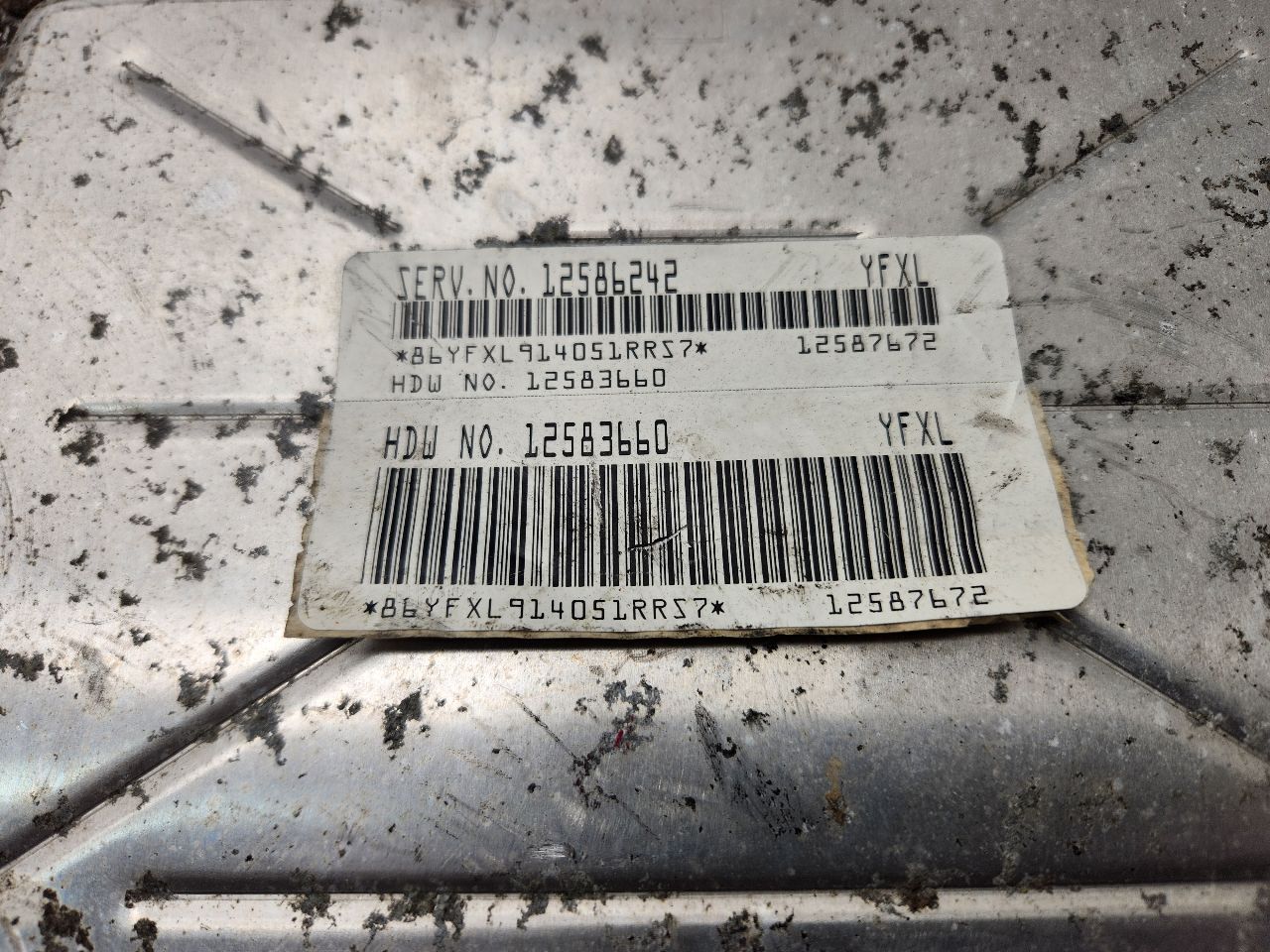 2004 GMC SIERRA 2500 PICKUP Eng/Motor Cont Mod - 477776 — photo 3