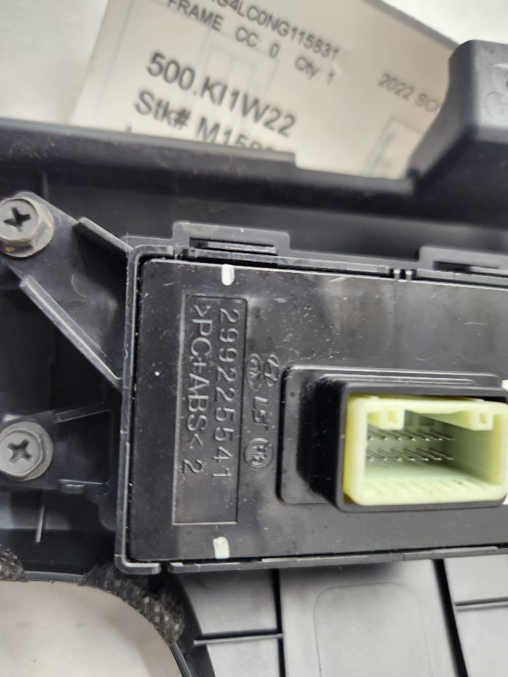 2022 KIA SORENTO Dsh/Int/Seat Switch - 477844 — photo 5