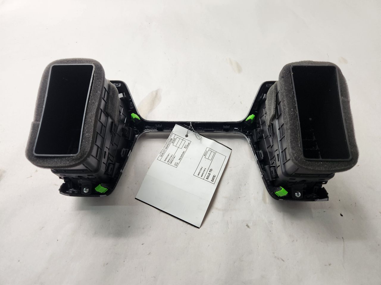 2022 KIA SORENTO COWL VENT PANEL - 477846 — photo 3