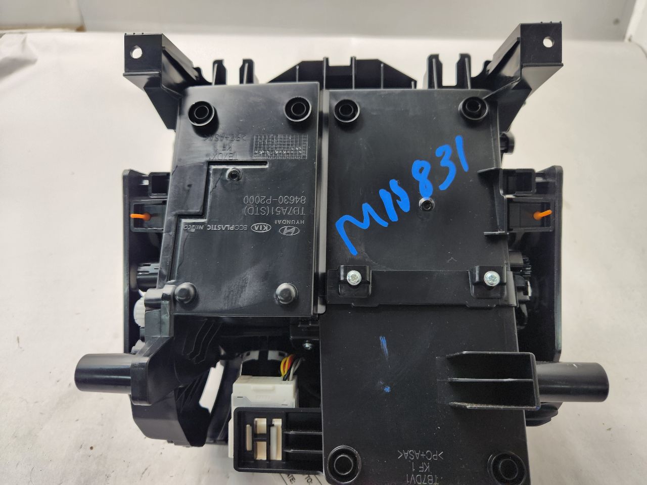 2022 KIA SORENTO Console, Front - 477847 — photo 2