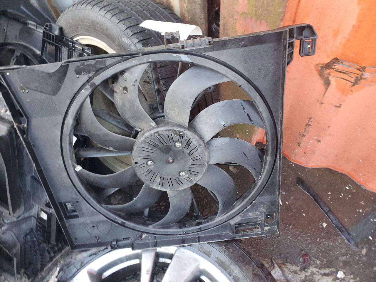2013 JAGUAR XJ RAD COND FAN MOTOR - 478202 — photo 2