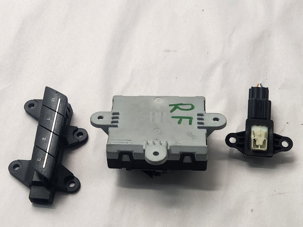 2013 JAGUAR XJ Right Chassis Cont Mod - 478206 — photo 5
