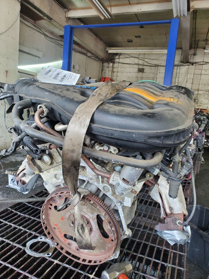 2007 CHRYSLER (RWD) ENGINE ASSEMBLY - 478393 — photo 3
