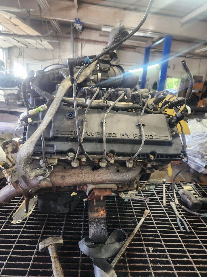2019 FORD E350 VAN ENGINE ASSEMBLY - 478402 — photo 2