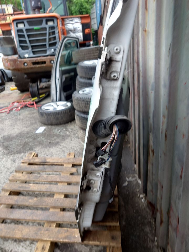 2011 MERCEDES-BENZ SPRINTER 2500 Right DOOR ASSEMBLY, FR - 478519 — photo 2
