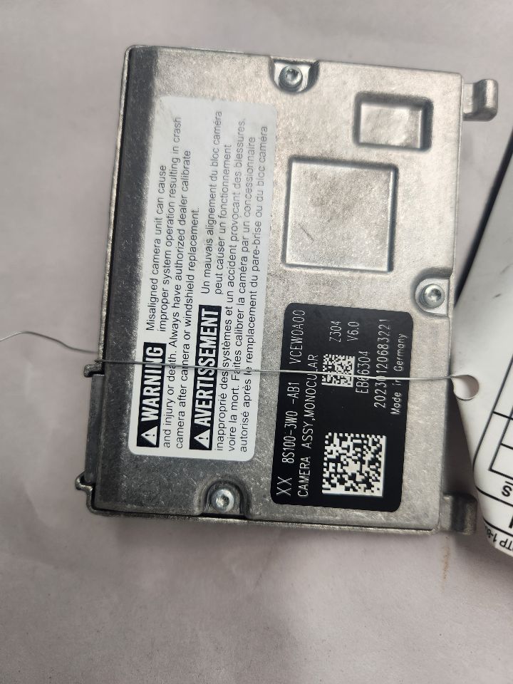 2023 HONDA HR-V Camera Projector - 478579 — photo 4