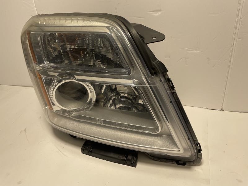 2016 GMC TERRAIN Right HEADLAMP ASSEMBLY - 479 — photo 2
