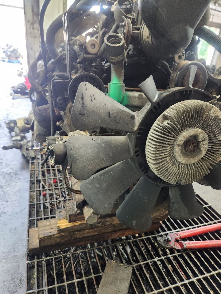 2005 CHEVROLET VAN ENGINE ASSEMBLY - 479085 — photo 4
