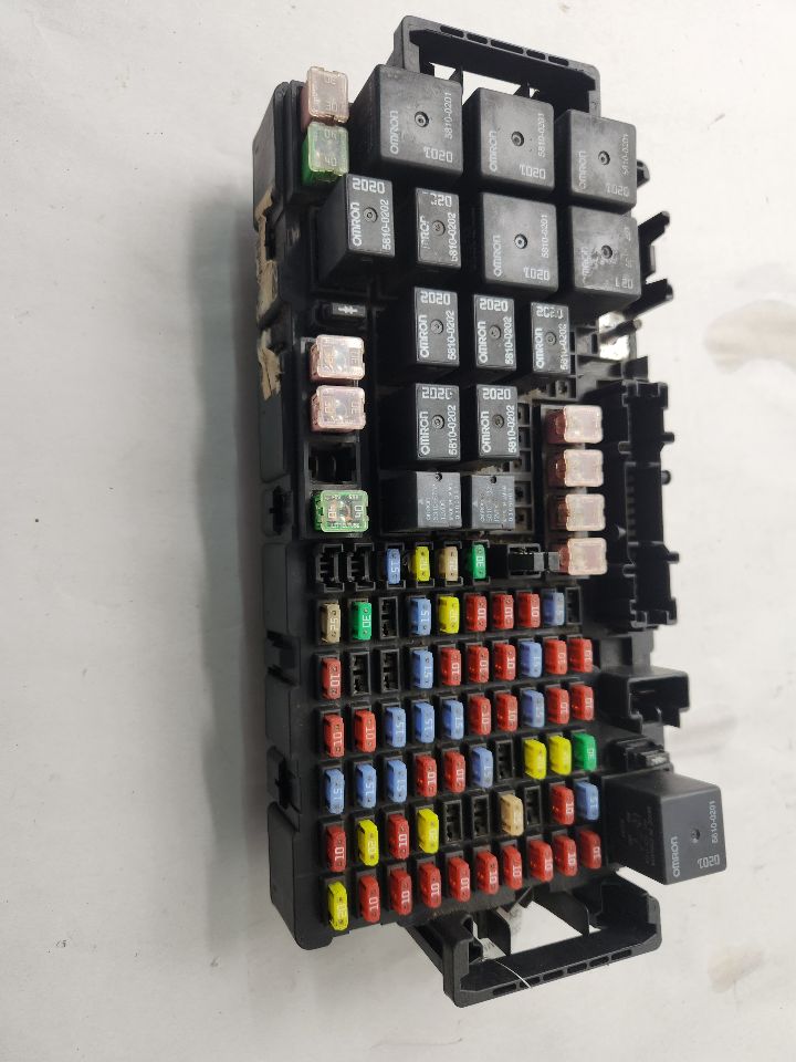 2006 AMERICAN MOTORS HUMMER H3 Fuse Box, Engine - 479156