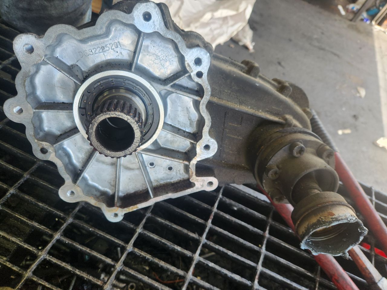 2007 MERCEDES-BENZ GL-CLASS TRANSFER CASE ASSY - 479509 — photo 2