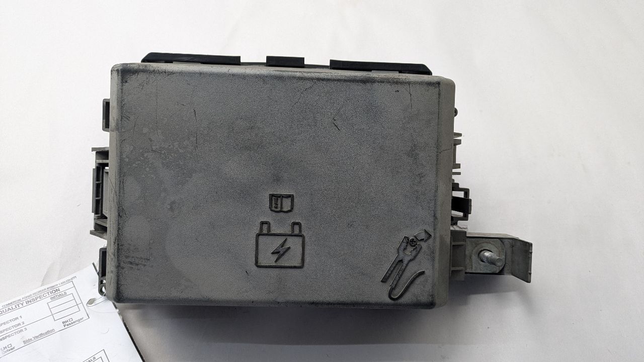 2013 DODGE CHALLENGER Fuse Box, Engine - 479669 — photo 5