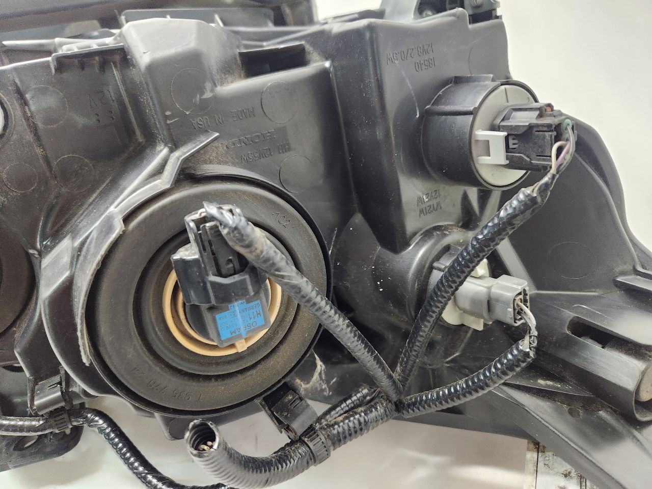 2019 HONDA CIVIC Left HEADLAMP ASSEMBLY - 479670 — photo 4