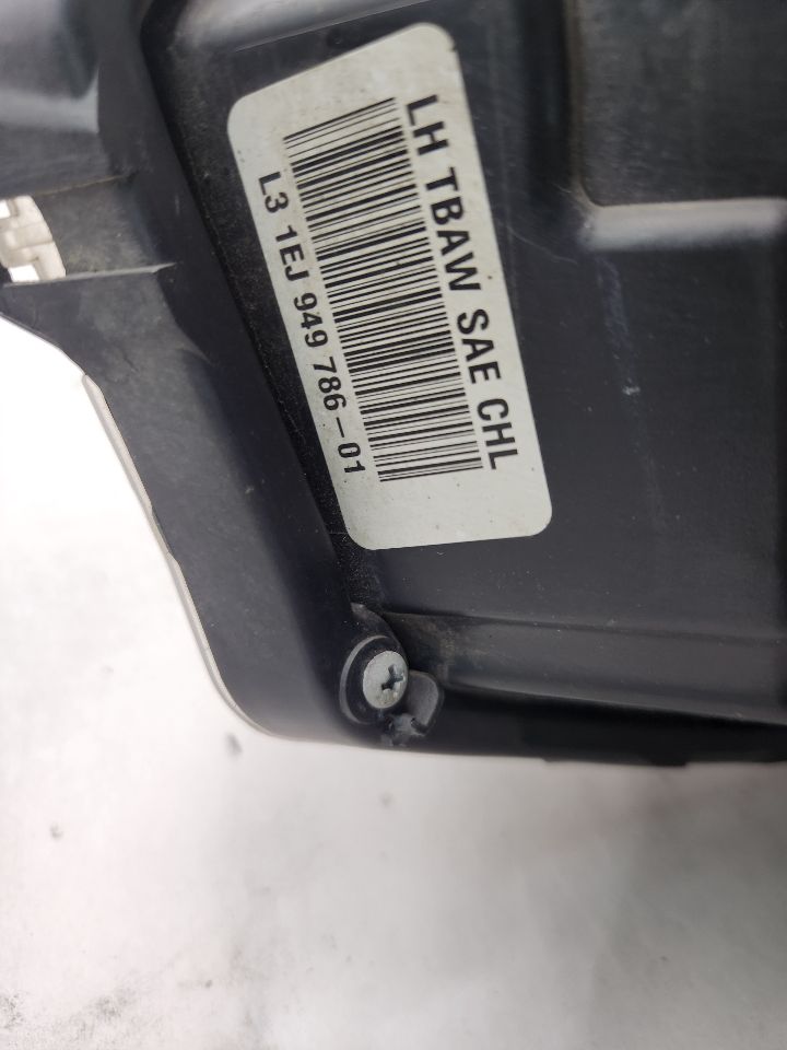2019 HONDA CIVIC Left HEADLAMP ASSEMBLY - 479670 — photo 6
