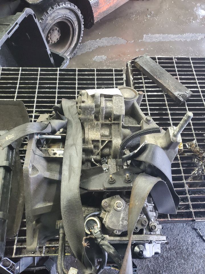 2004 JAGUAR X TYPE Transmiss,Transaxle - 479757 — photo 5