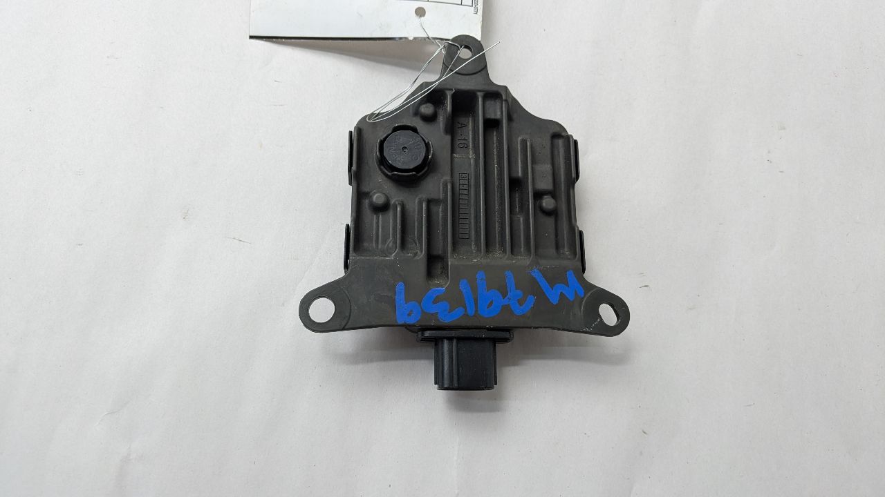 2023 TOYOTA RAV4 Camera Projector - 479857 — photo 3