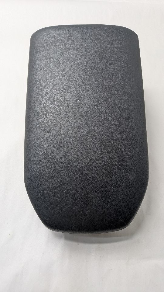 2023 TOYOTA RAV4 Console, Front - 479859 — photo 1