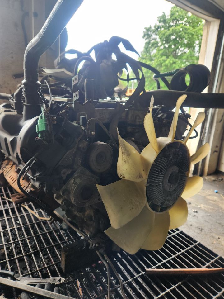 2014 FORD E250 VAN ENGINE ASSEMBLY - 479933 — photo 2