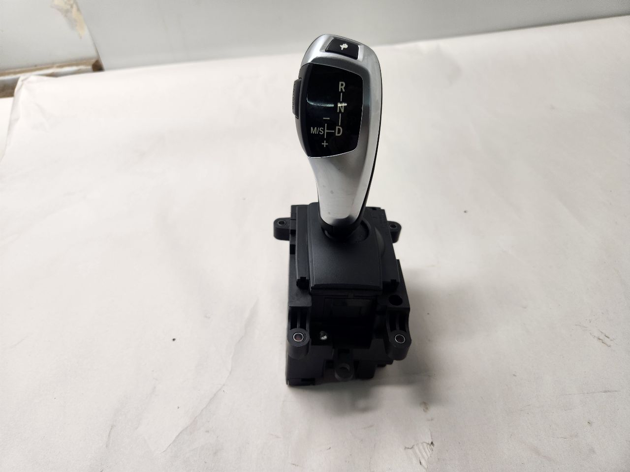 2011 BMW 550i Trans Shift Assy - 479956 — photo 3