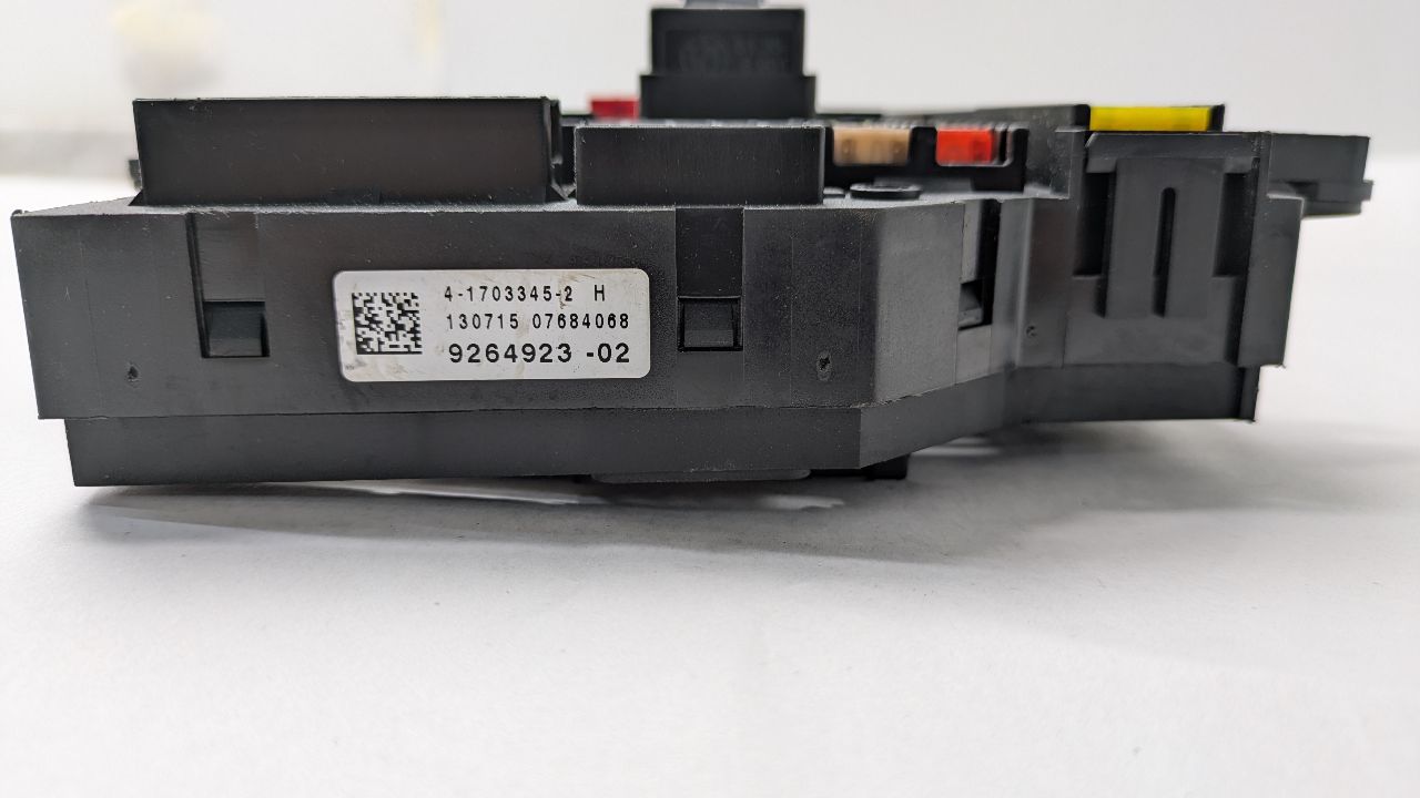 2016 BMW 535i Fuse Box, Engine - 479972 — photo 2