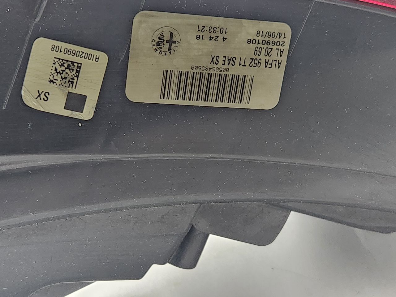 2018 ALFA-ROMEO GIULIA Left TAIL LAMP - 480006 — photo 5