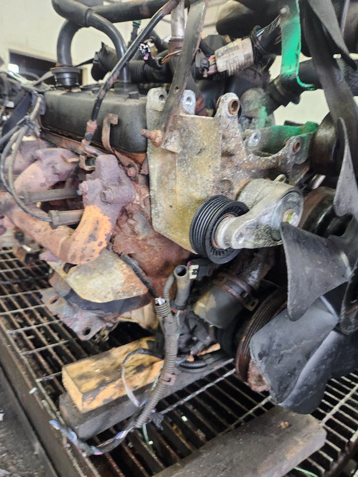 2012 GMC SAVANA 1500 VAN ENGINE ASSEMBLY - 480171 — photo 5