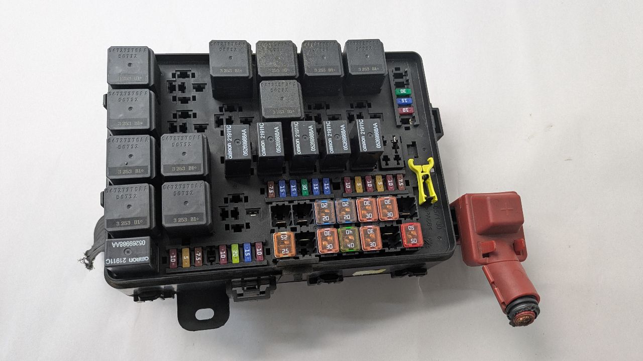 2014 MASERATI GHIBLI Fuse Box, Engine - 480227 — photo 7