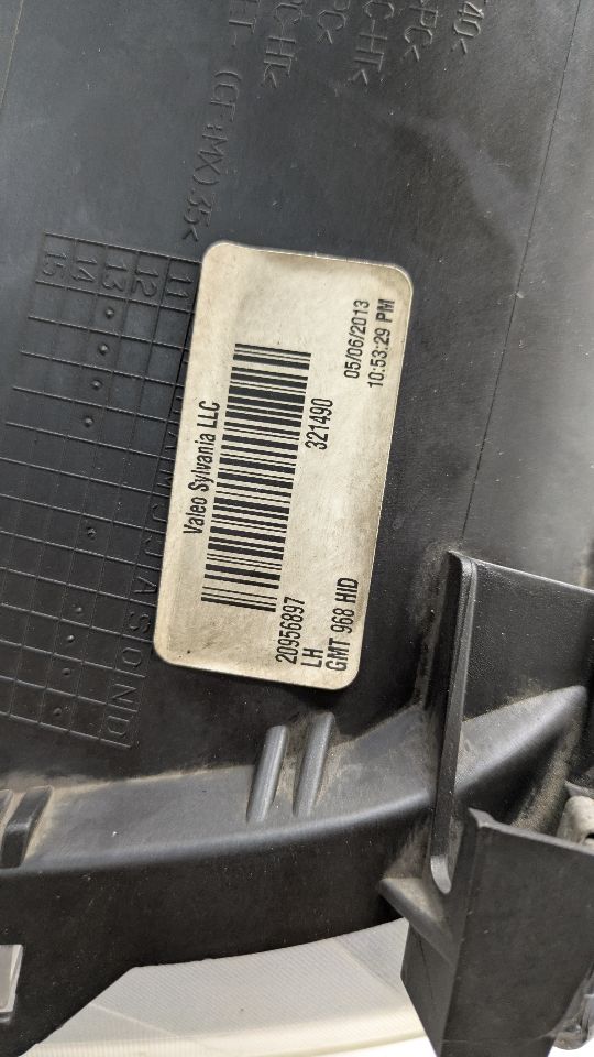 2013 GMC ACADIA Left HEADLAMP ASSEMBLY - 480260 — photo 4