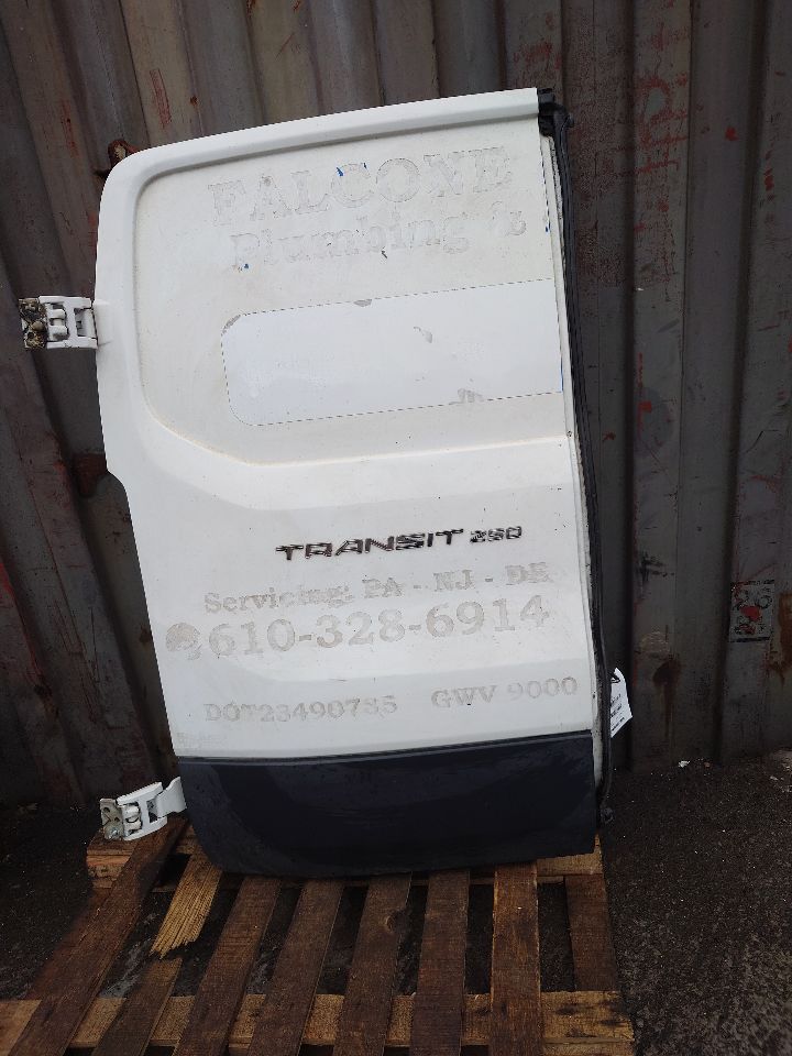 2015 FORD TRANSIT 250 3.7L 6cyl Gasoline VVT Left Dr Assm, Rear Back - 480674
