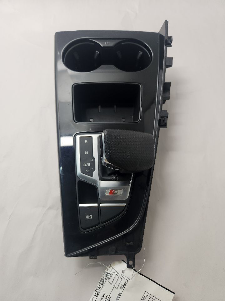 2023 AUDI S4 3.0L 6cyl Turbo Gasoline Console, Front - 480775