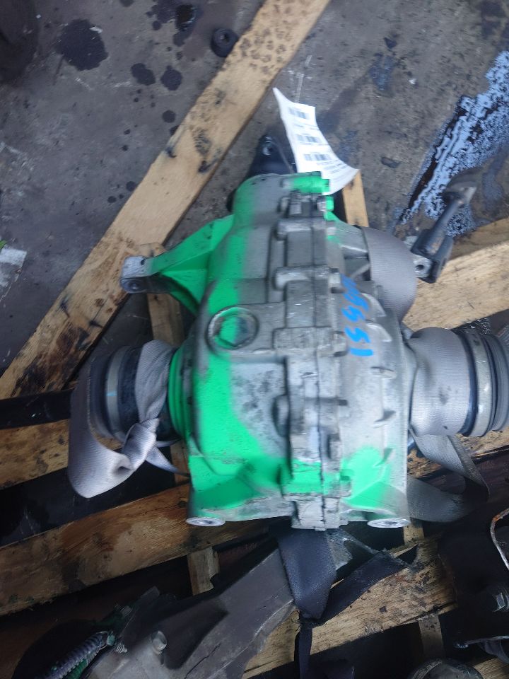 2022 KIA STINGER CARRIER ASSEMBLY - 481035