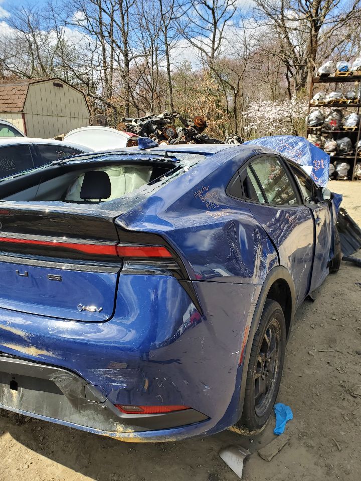2023 TOYOTA PRIUS 2.0L 4cyl Hybrid BATTERY - 481506 — photo 3