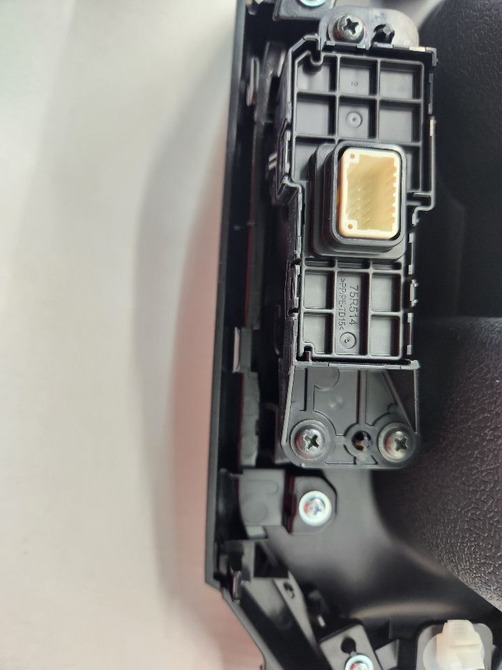 2025 TOYOTA COROLLA Accessory Holders - 481797 — photo 4