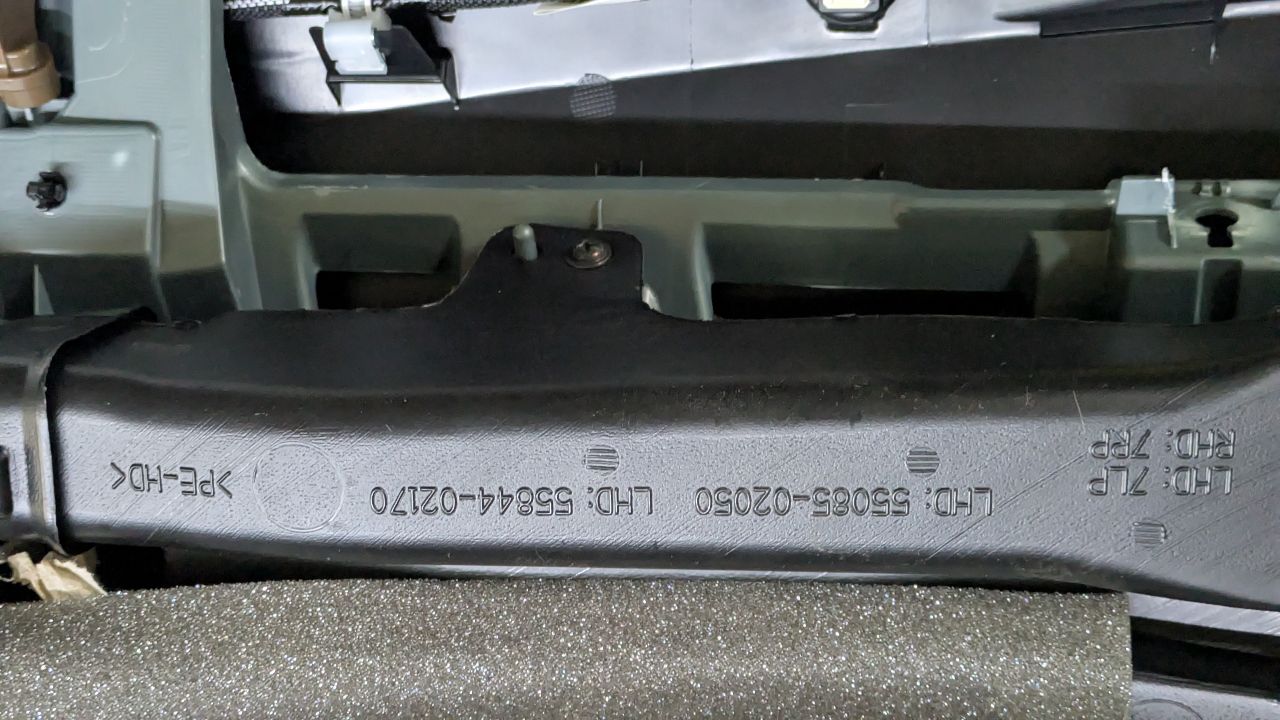 2025 TOYOTA COROLLA DASH PANEL - 481798 — photo 8
