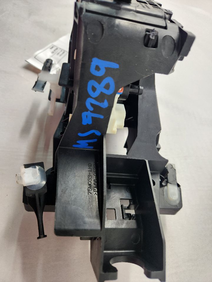 2025 TOYOTA COROLLA Trans Shift Assy - 481809 — photo 3