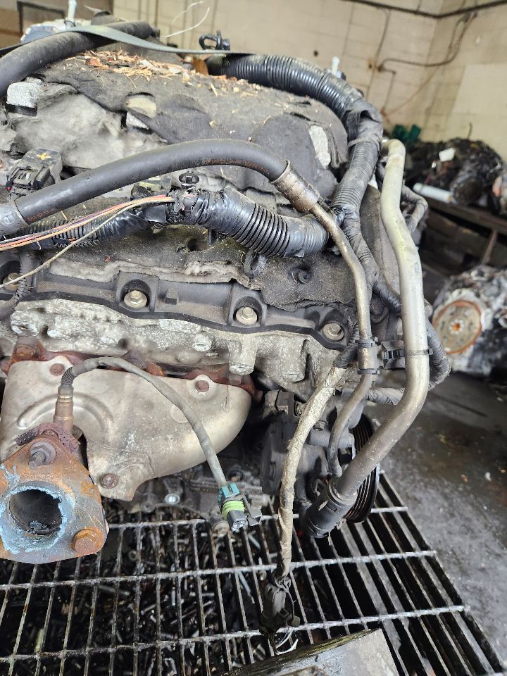 2011 GMC ACADIA ENGINE ASSEMBLY - 481865 — photo 2