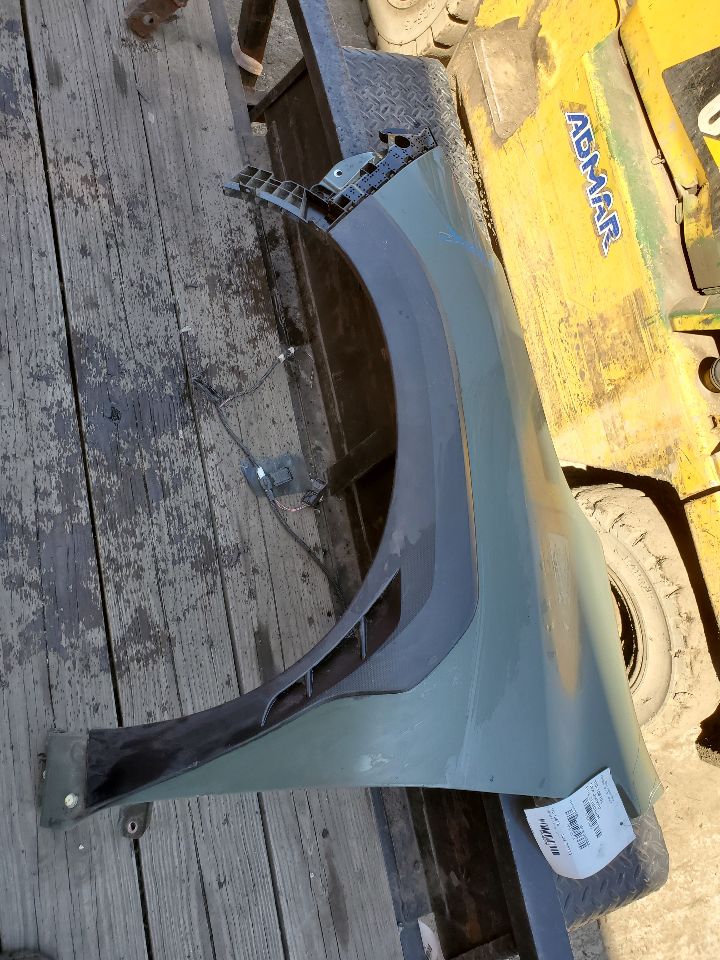 2024 SUBARU XV CROSSTREK 2.5L 4cyl Gasoline Left FENDER - 482076