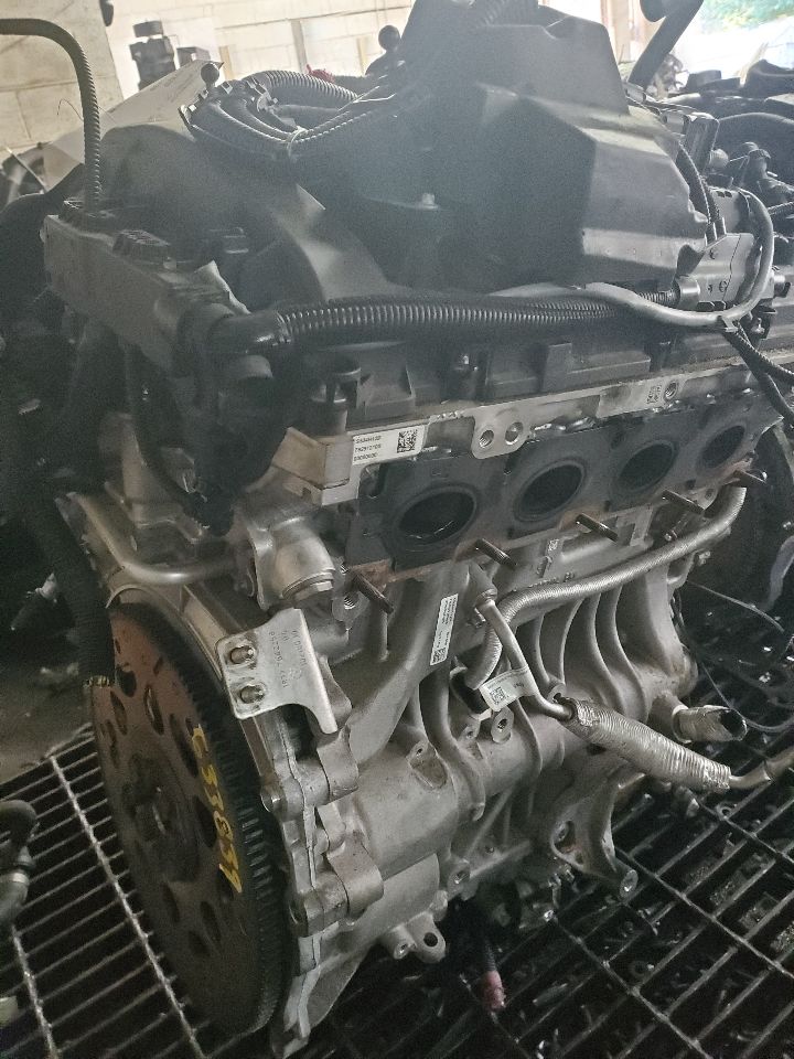 2016 MINI COOPER COOPER 4cyl Gasoline Turbo 2.0 ENGINE ASSEMBLY - 482151 — photo 3