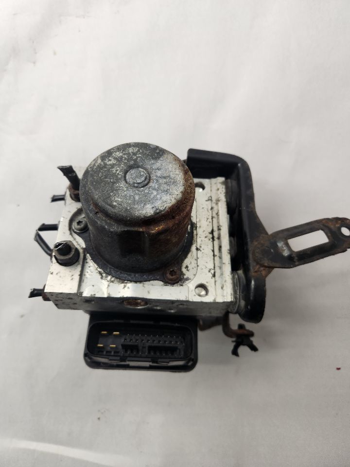 2016 HONDA HR-V Anti-lock Brake Pts - 482187