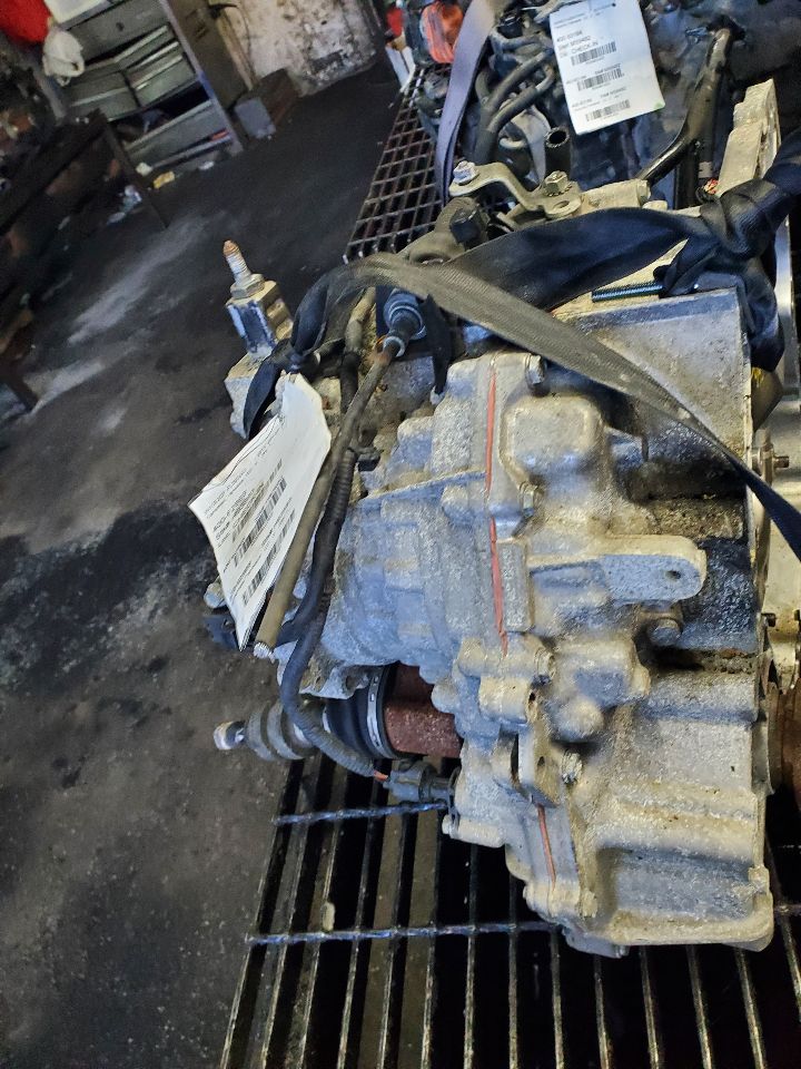 2015 NISSAN VERSA 4cyl Gasoline 1.6 DOHC Transmiss,Transaxle - 482203 — photo 3
